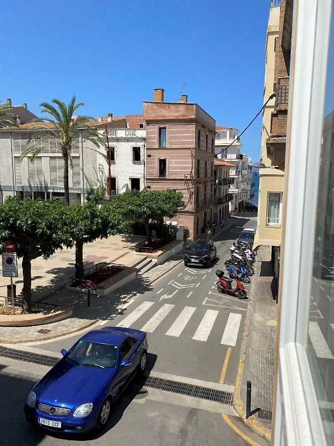 Apartament Centre Platja L' Escala 0*,
